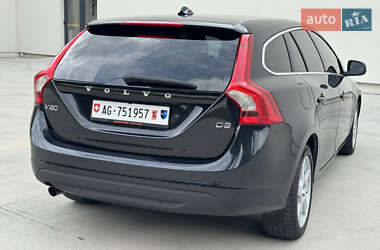 Универсал Volvo V60 2012 в 