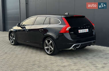 Универсал Volvo V60 2011 в 