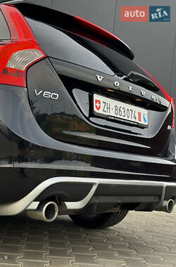 Универсал Volvo V60 2011 в 