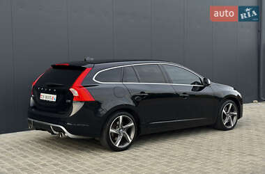 Универсал Volvo V60 2011 в 
