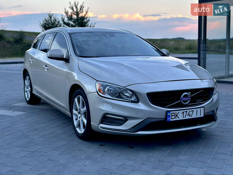 Універсал Volvo V60 2016 в Мостиській