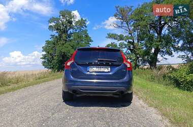 Универсал Volvo V60 2011 в 