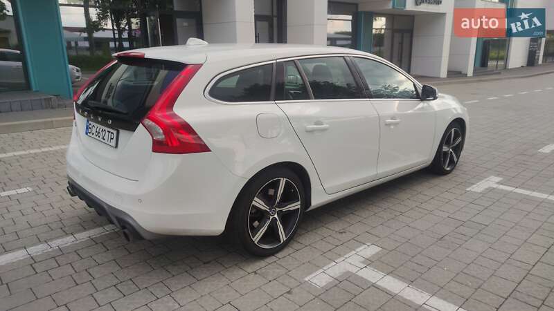 Универсал Volvo V60 2018 в Львове