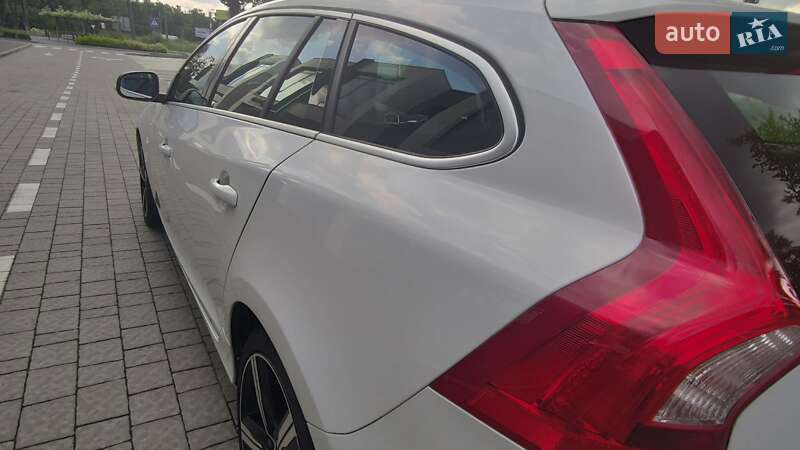 Универсал Volvo V60 2018 в Львове