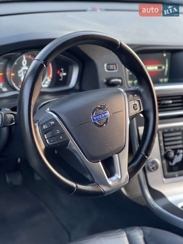 Универсал Volvo V60 2014 в Звягеле