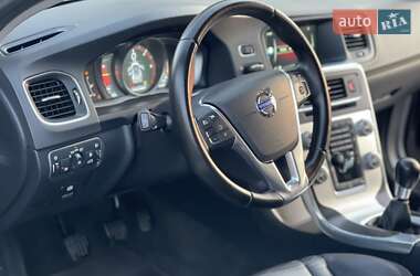 Универсал Volvo V60 2014 в 
