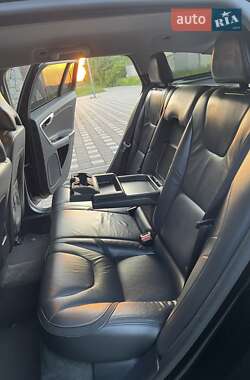 Универсал Volvo V60 2014 в 