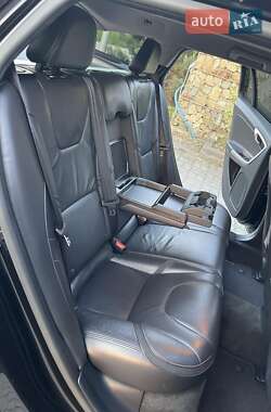 Универсал Volvo V60 2014 в 