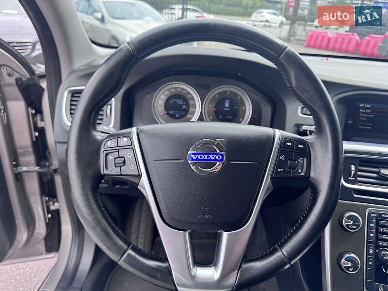 Универсал Volvo V60 2012 в Киеве