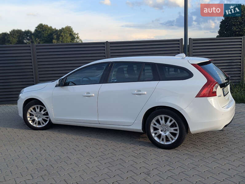 Универсал Volvo V60 2016 в Радехове