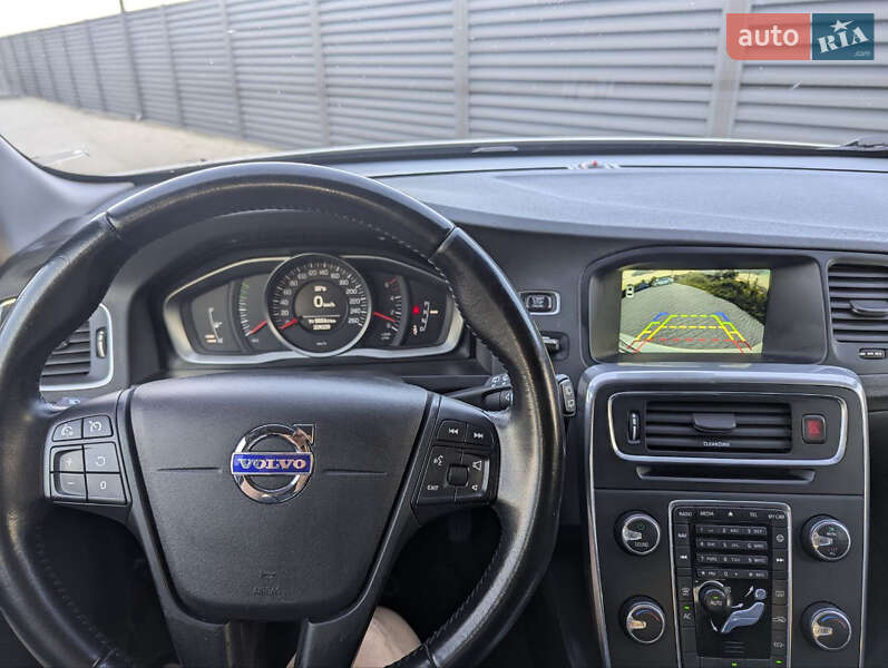 Универсал Volvo V60 2016 в Радехове