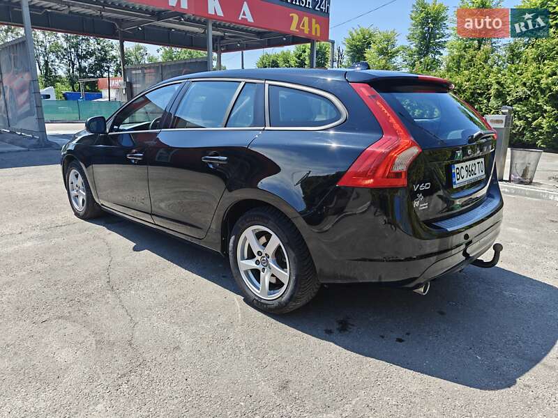 Универсал Volvo V60 2015 в Шептицькому
