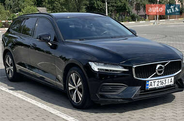Универсал Volvo V60 2020 в 