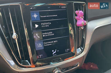 Универсал Volvo V60 2020 в 