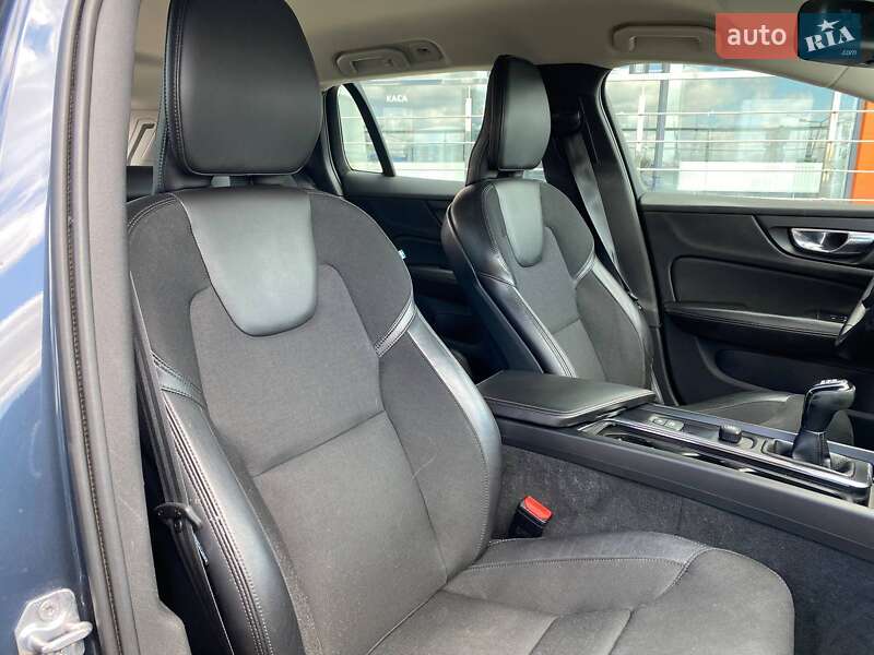 Универсал Volvo V60 2019 в Львове