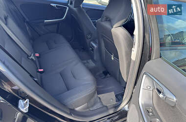 Универсал Volvo V60 2013 в 