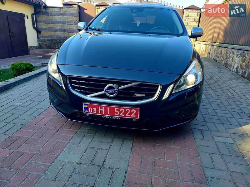 Универсал Volvo V60 2012 в Бродах