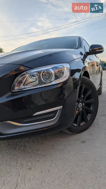 Volvo V60 2013