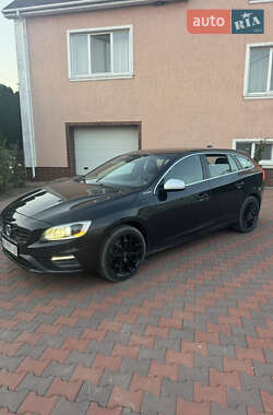 Универсал Volvo V60 2014 в 
