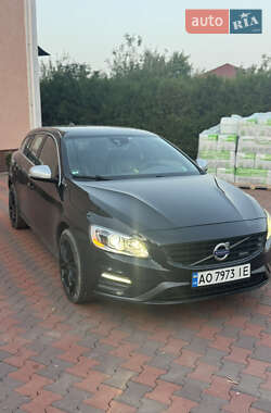Универсал Volvo V60 2014 в 