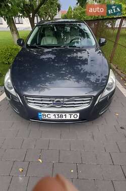 Универсал Volvo V60 2013 в Львове