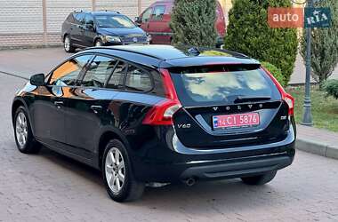 Универсал Volvo V60 2012 в 