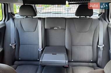 Универсал Volvo V60 2012 в 