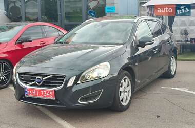 Универсал Volvo V60 2011 в Киеве