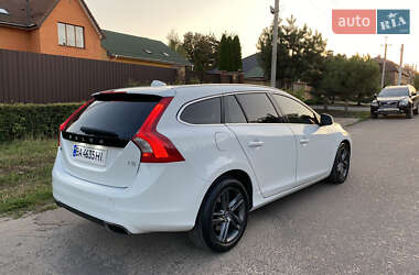 Універсал Volvo V60 2014 в Кропивницькому