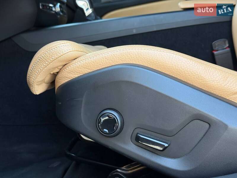 Універсал Volvo V60 2019 в Рівному фото 22 Універсал Volvo V60 2019 в Рівному