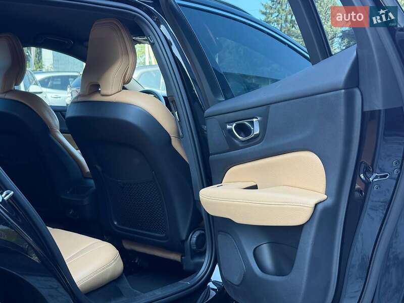 Універсал Volvo V60 2019 в Рівному фото 58 Універсал Volvo V60 2019 в Рівному