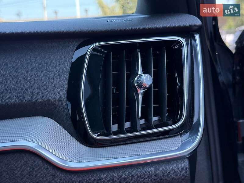 Універсал Volvo V60 2019 в Рівному фото 70 Універсал Volvo V60 2019 в Рівному