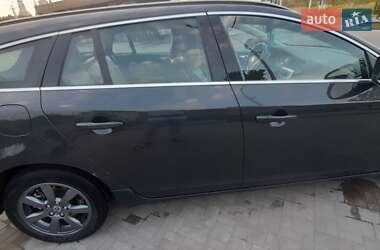 Универсал Volvo V60 2013 в 