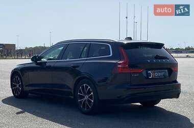 Универсал Volvo V60 2019 в 