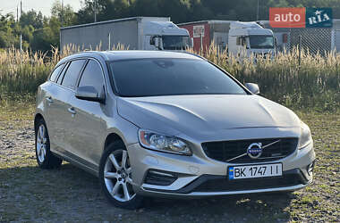 Універсал Volvo V60 2016 в Львові