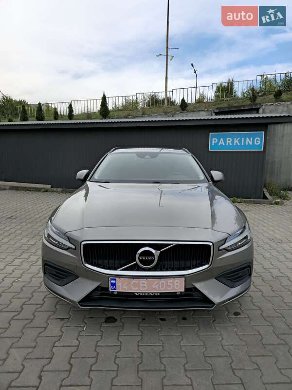 Универсал Volvo V60 2019 в Дрогобыче