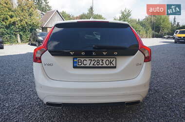 Универсал Volvo V60 2015 в 