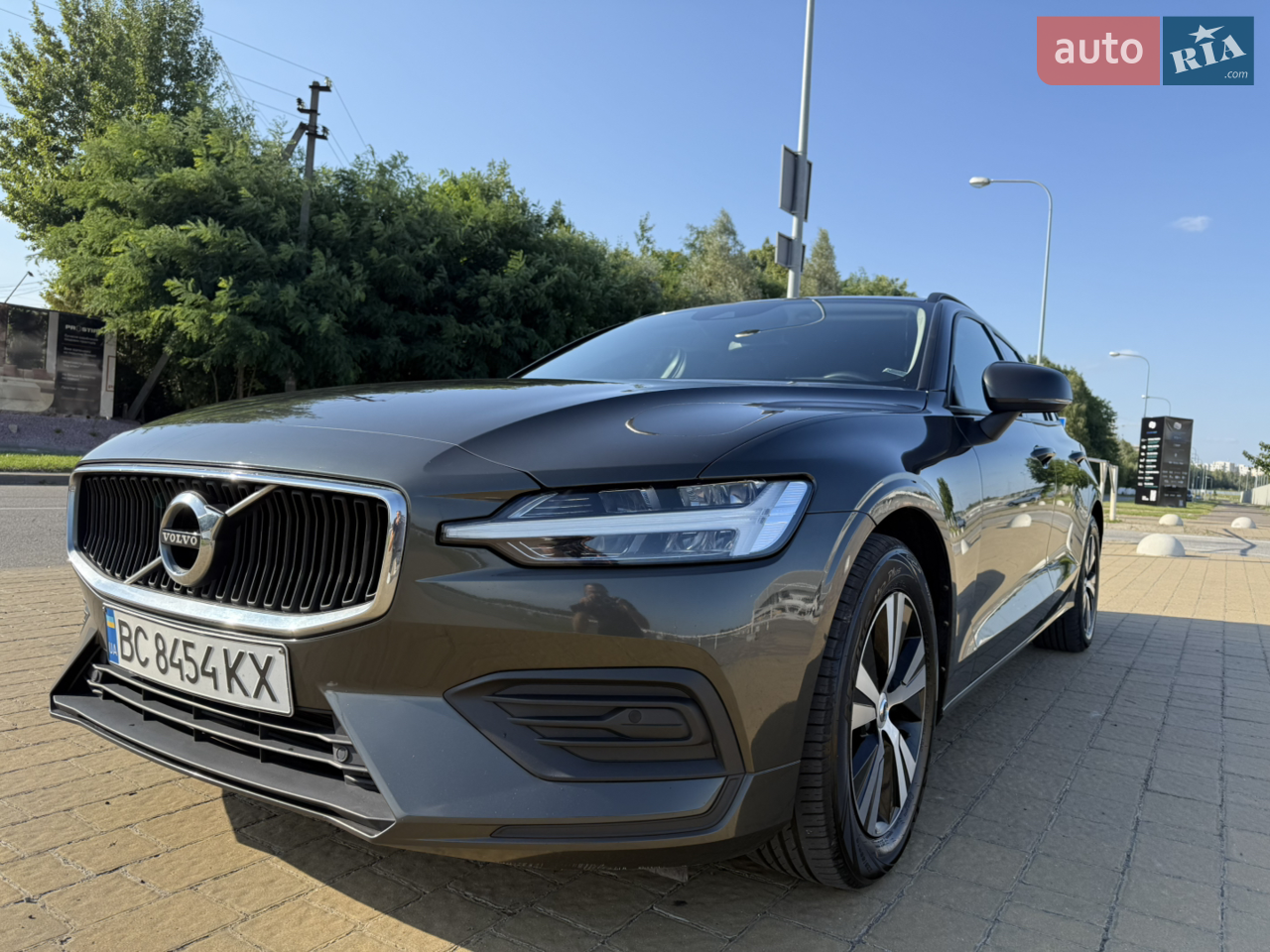 2020 Volvo V60 - мініатюра 12