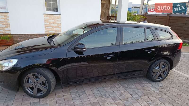 Универсал Volvo V60 2011 в Стрые