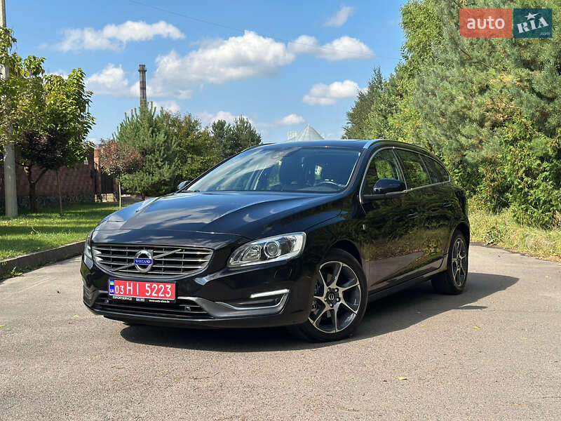 Універсал Volvo V60 2015 в Рівному