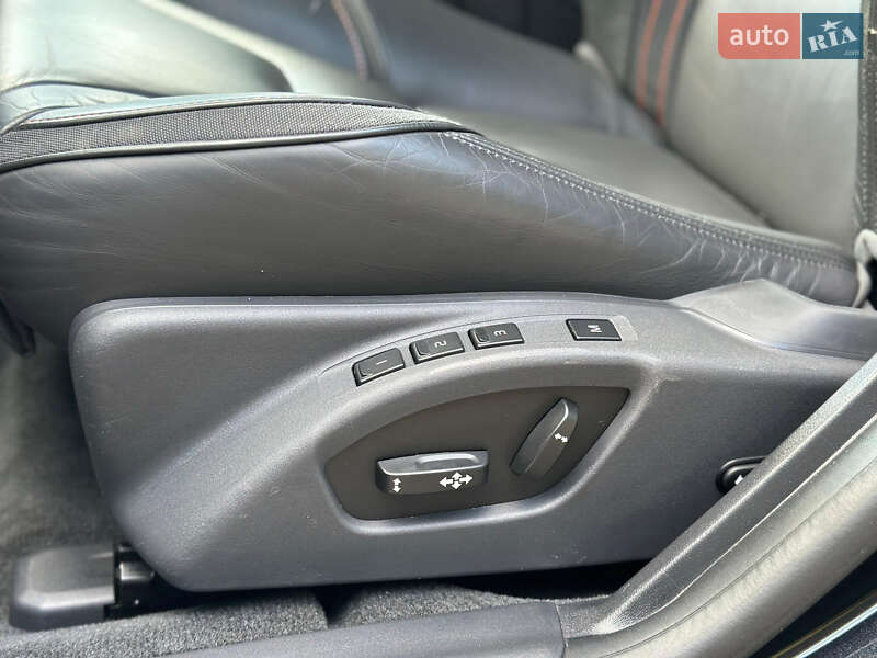 Універсал Volvo V60 2015 в Рівному