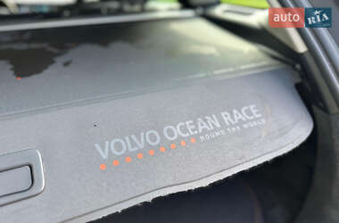 Универсал Volvo V60 2015 в 