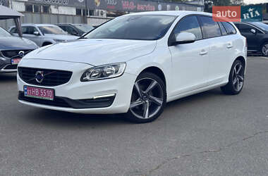 Универсал Volvo V60 2016 в 