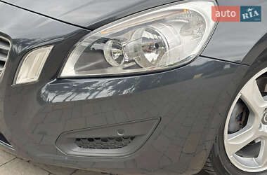 Універсал Volvo V60 2013 в 