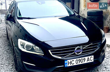 Универсал Volvo V60 2014 в 