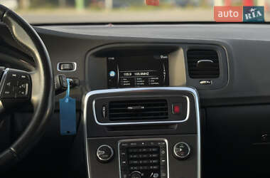 Універсал Volvo V60 2014 в 