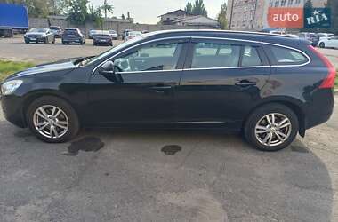 Универсал Volvo V60 2012 в 