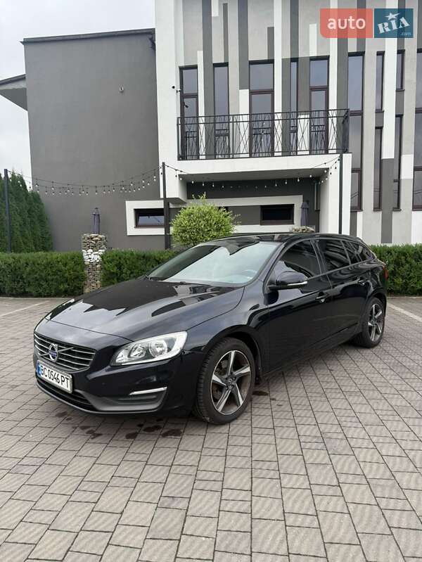 Універсал Volvo V60 2015 в Стрию
