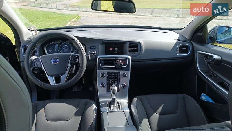 Универсал Volvo V60 2014 в Житомире