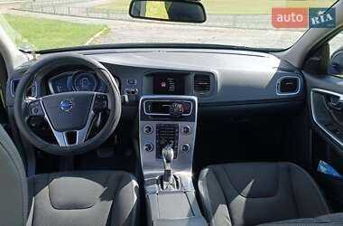 Универсал Volvo V60 2014 в 